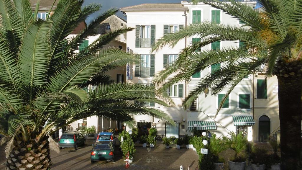 Hotel Riviera Arenzano Kültér fotó