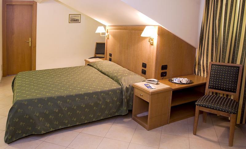 Hotel Riviera Arenzano Szoba fotó