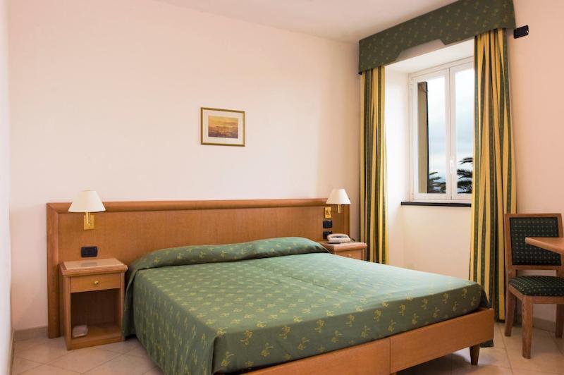 Hotel Riviera Arenzano Kültér fotó